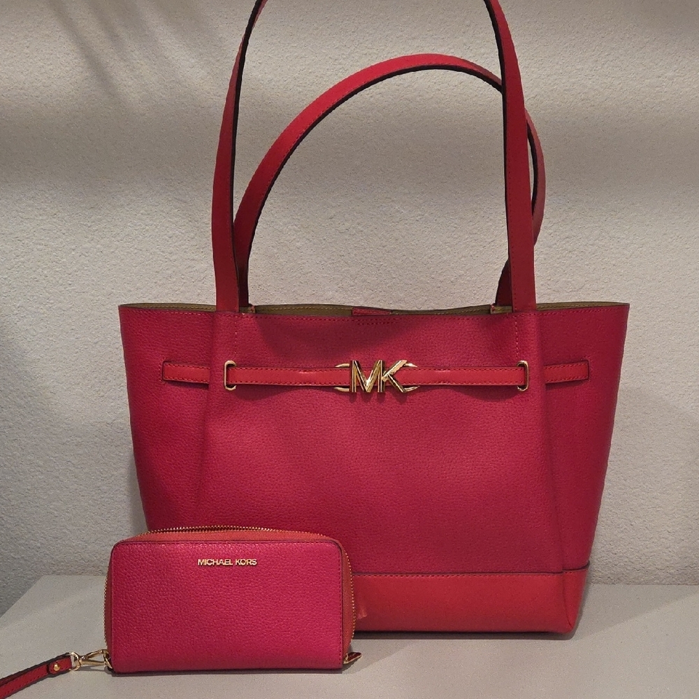 Michael Kors Fuchsia Leather Tote with Wristlet
